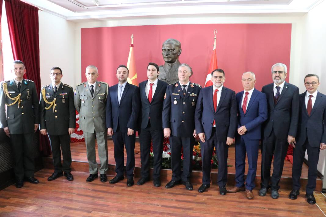 Atatürk mezun olduğu Manastır Askeri İdadisi'nde anıldı 3